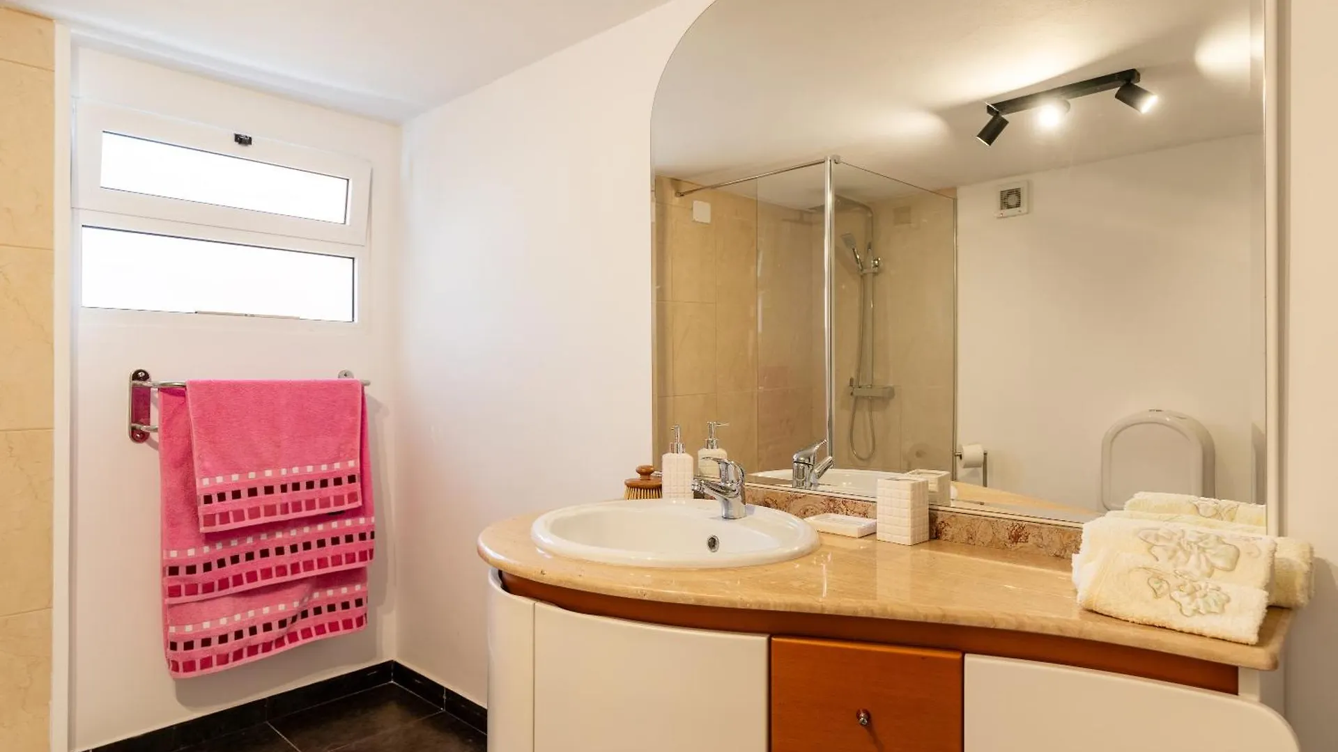 Casa Silva, Calheta Villa 0*,  Portugália